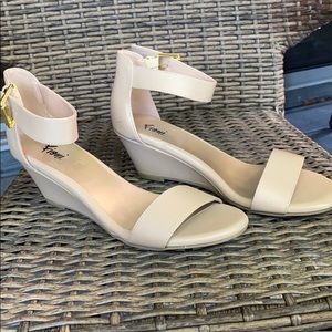 Fioni Ankle Strap Heeled Wedges- Nude